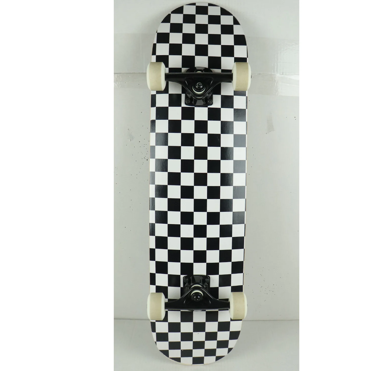 Blem Krown KPC Complete Black/White Checker 7.75"