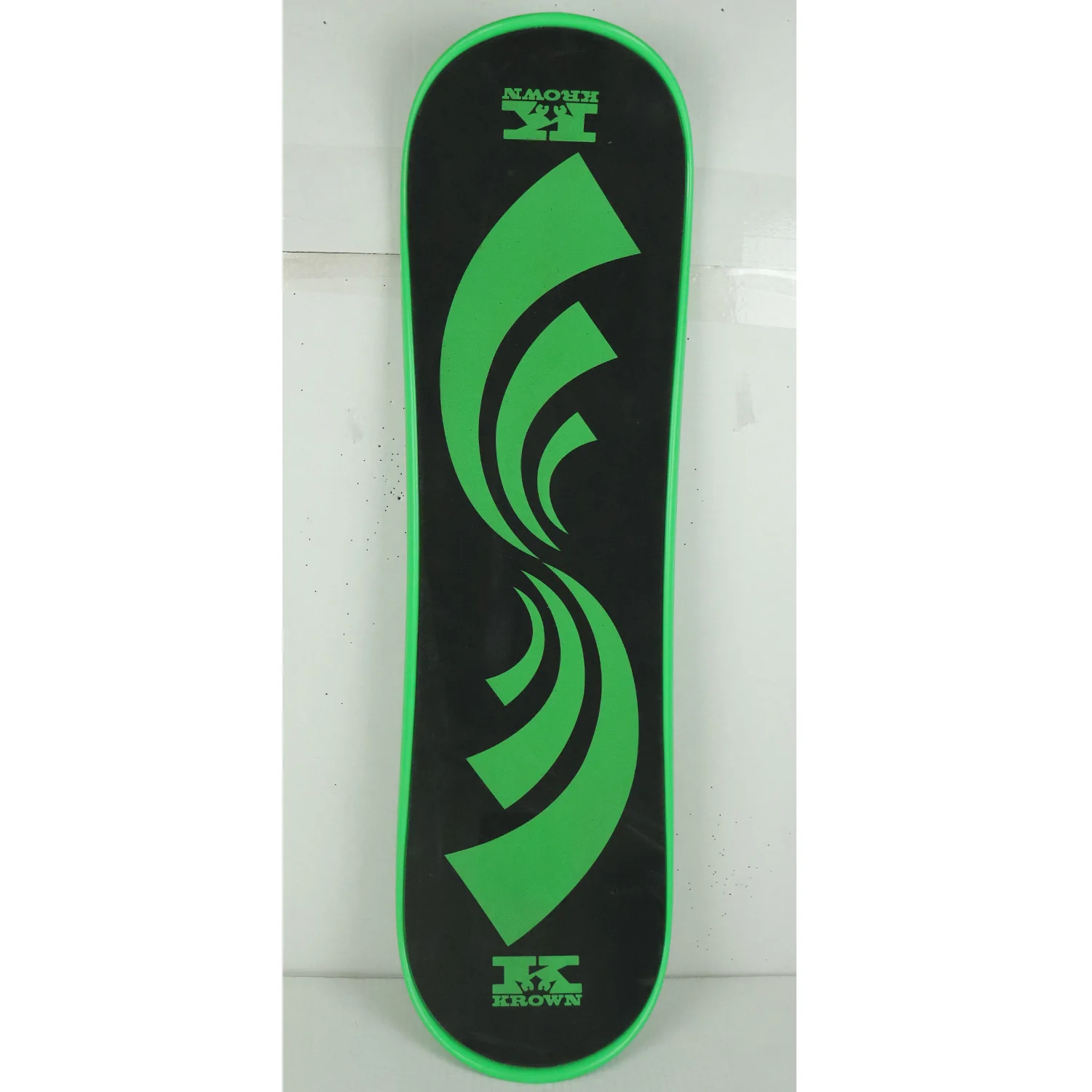 Blem Krown Snowskate 9" x 32" Carve Green Snow Skate