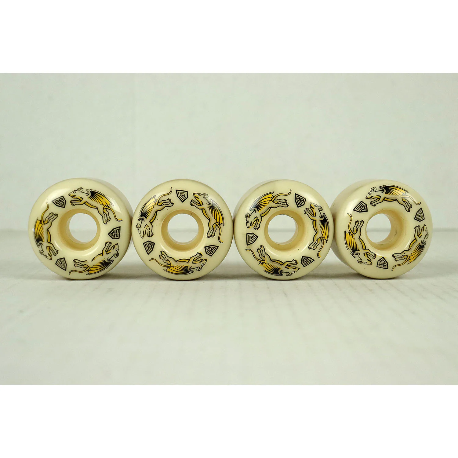 Blem Powell Peralta Skateboard Wheels Dragon Formula Nano Rat V4 88A 52mm x 34mm
