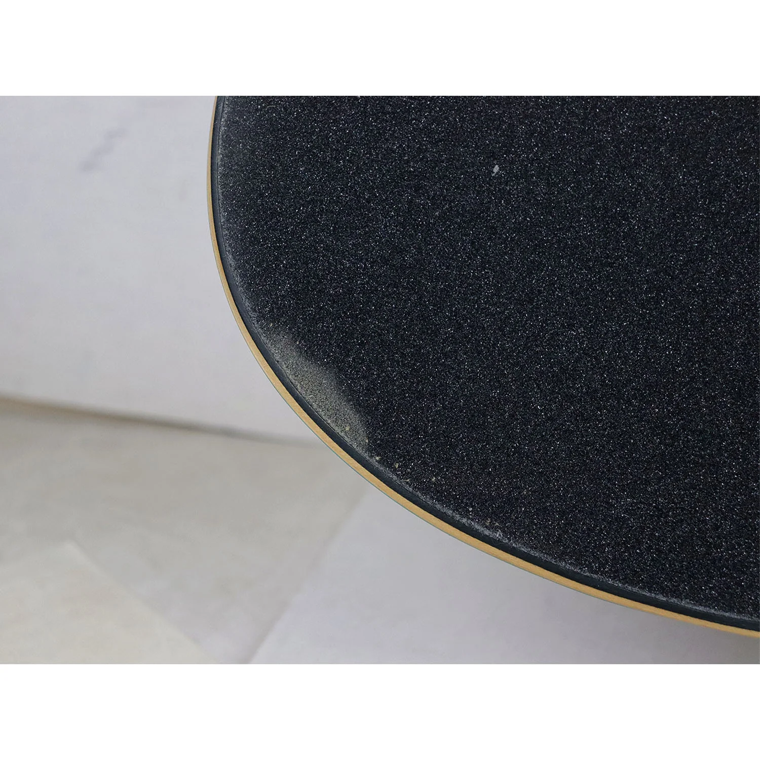 Blem Santa Cruz Skateboard Complete Screaming Hand Premium Assembly 8.375" x 32" - Image 4