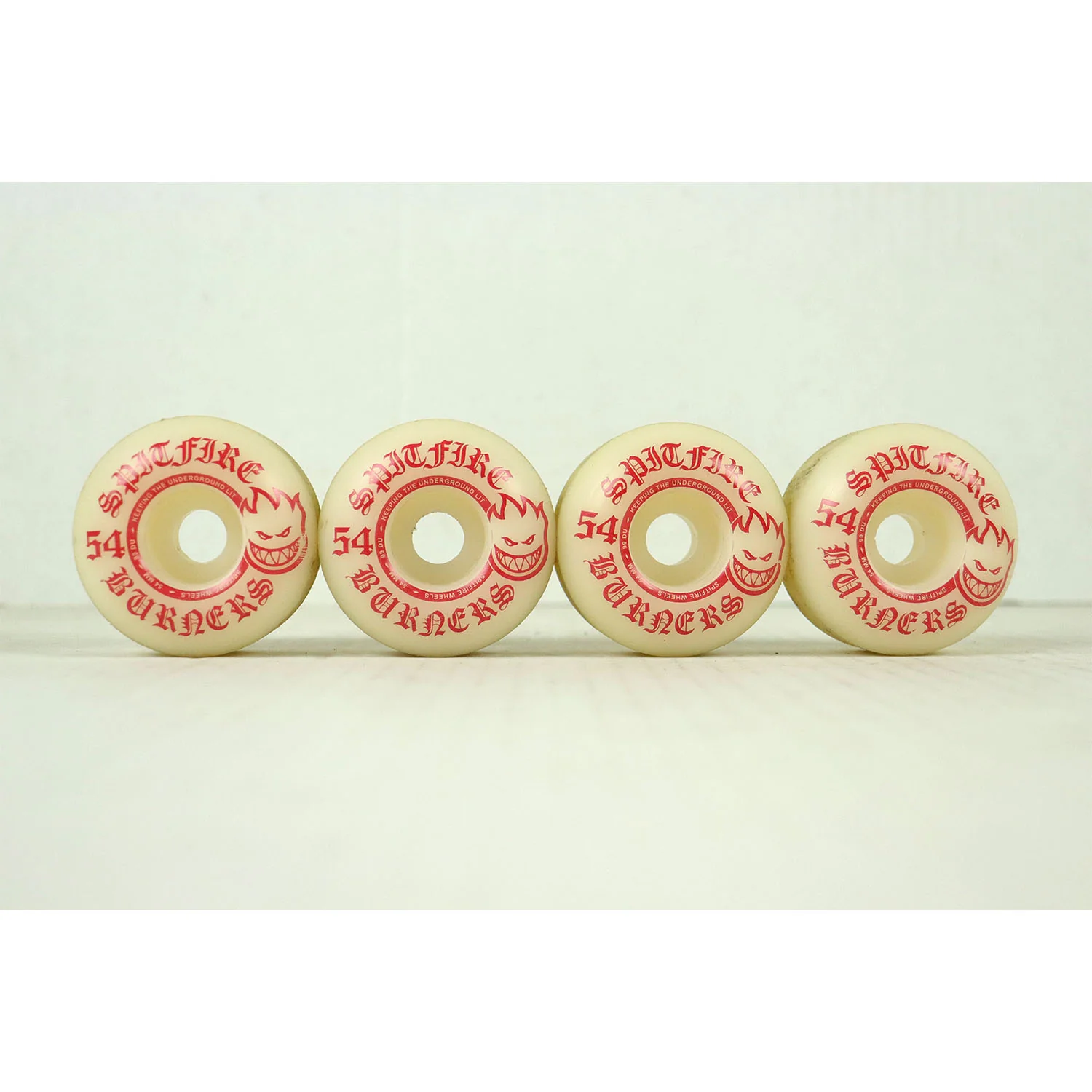 Blem Spitfire Skateboard Wheels Burners 54mm 99A White/Red