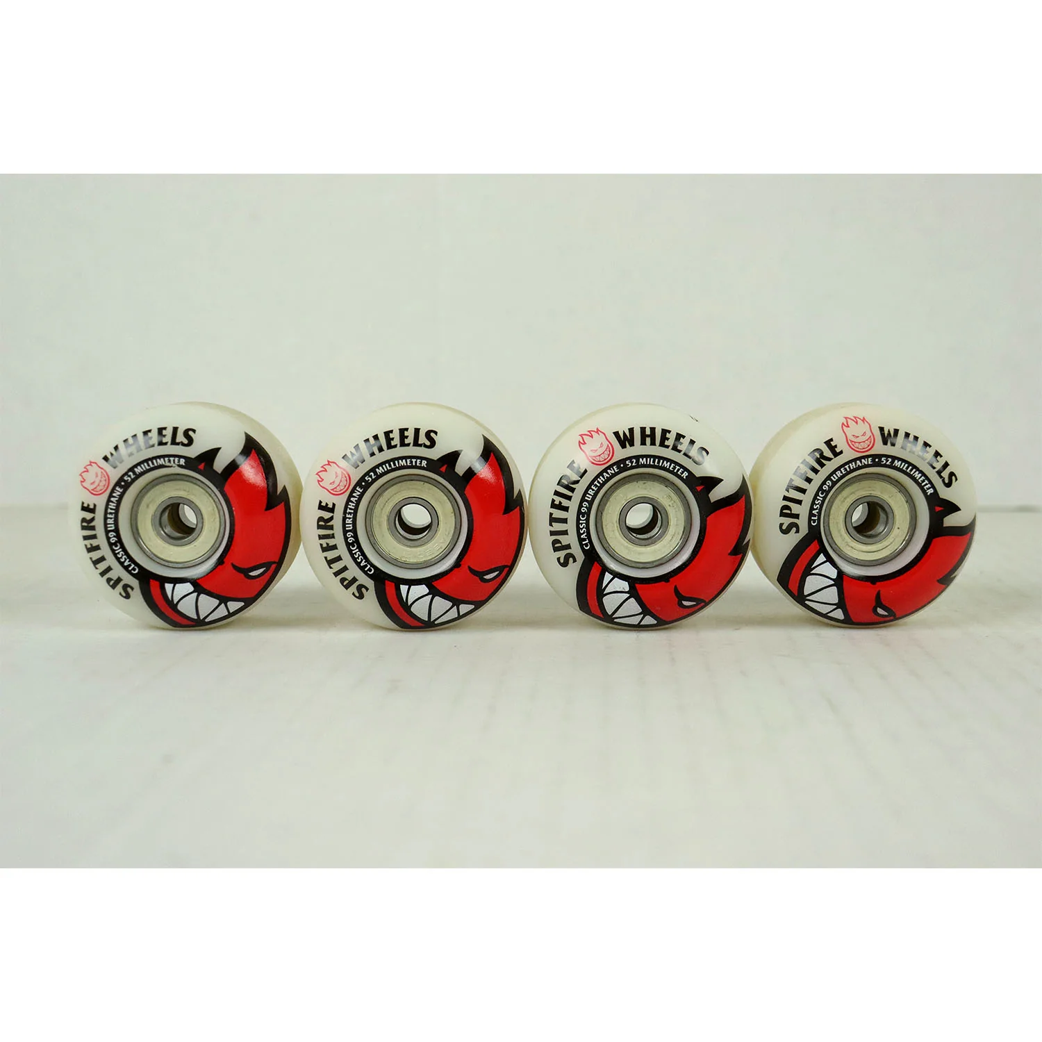Blem Spitfire Skateboard Wheels with Bearings Bighead 52mm White 99A
