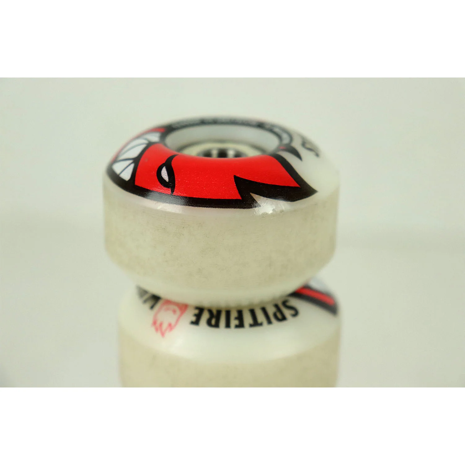 Blem Spitfire Skateboard Wheels with Bearings Bighead 52mm White 99A - Image 2