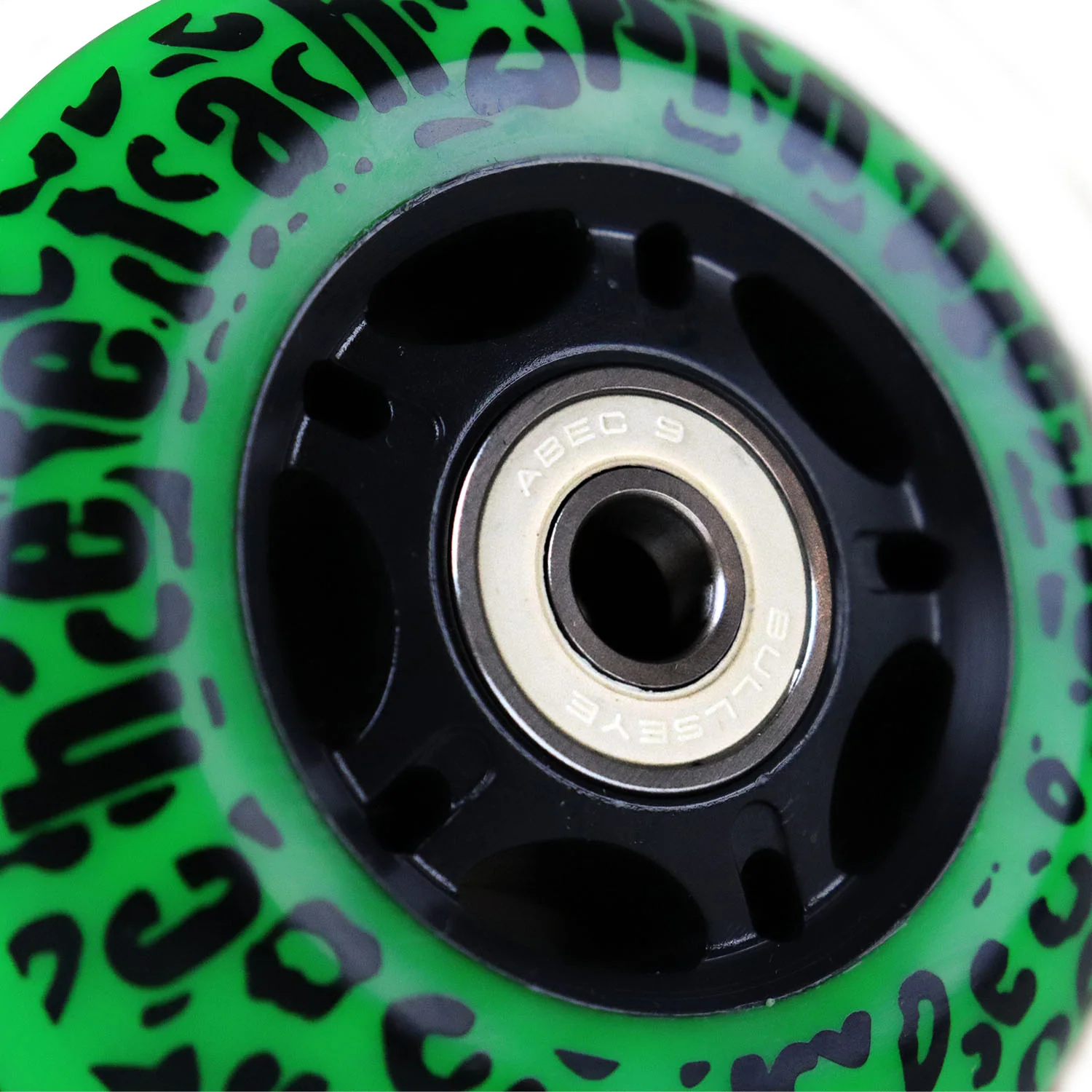 Cheetah Rippers 76mm 89A Green Wheels with Abec 9 Bearings for Razor RipStik - Image 4
