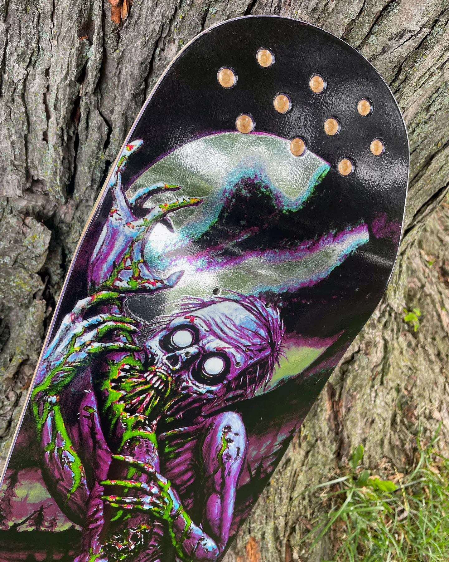 Creature Skateboard Deck Hitz Feeding Time XX 9.0" x 32.55" - Image 3