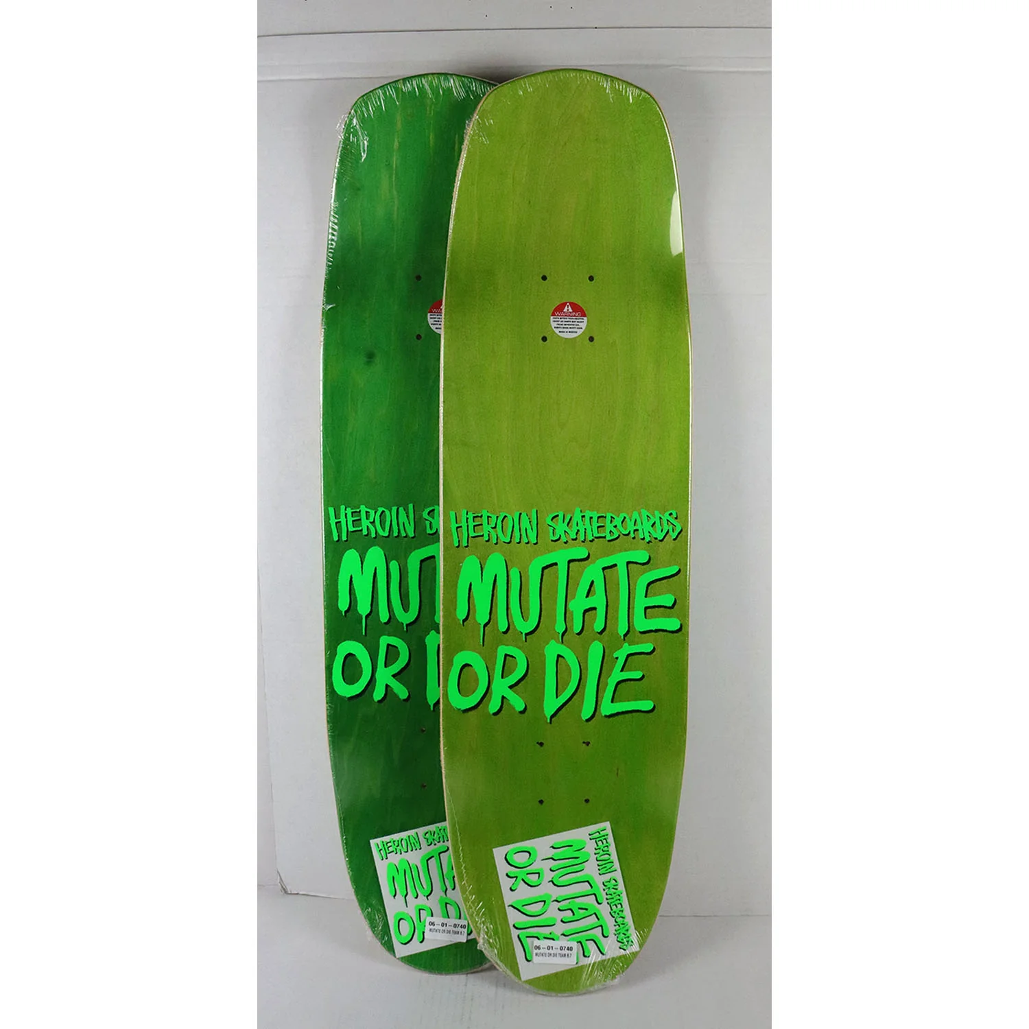 Heroin Skateboard Deck Mutate or Die Team 8.7" x 31.75" - Image 3