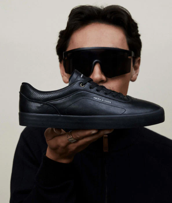 Hours is Yours Skateboard Shoes Code V2 Black Leather - Image 3