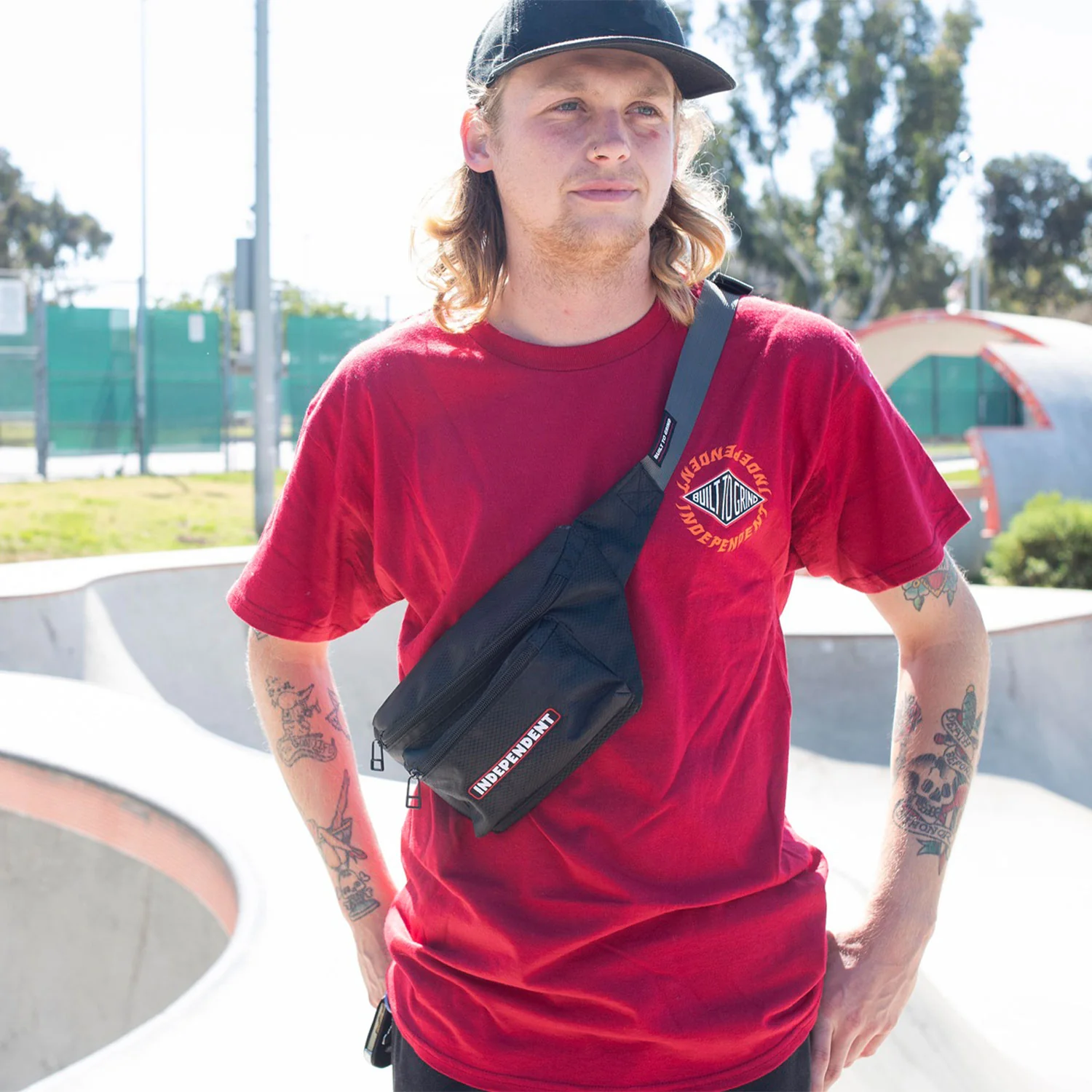 Independent Skateboard Backpack BTG Sling Hip Pack Black - Image 4