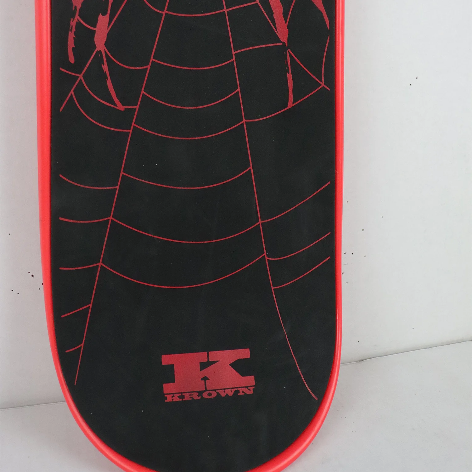 Lightly Used Krown Snowskate 9" x 32" Spider Red - Image 3