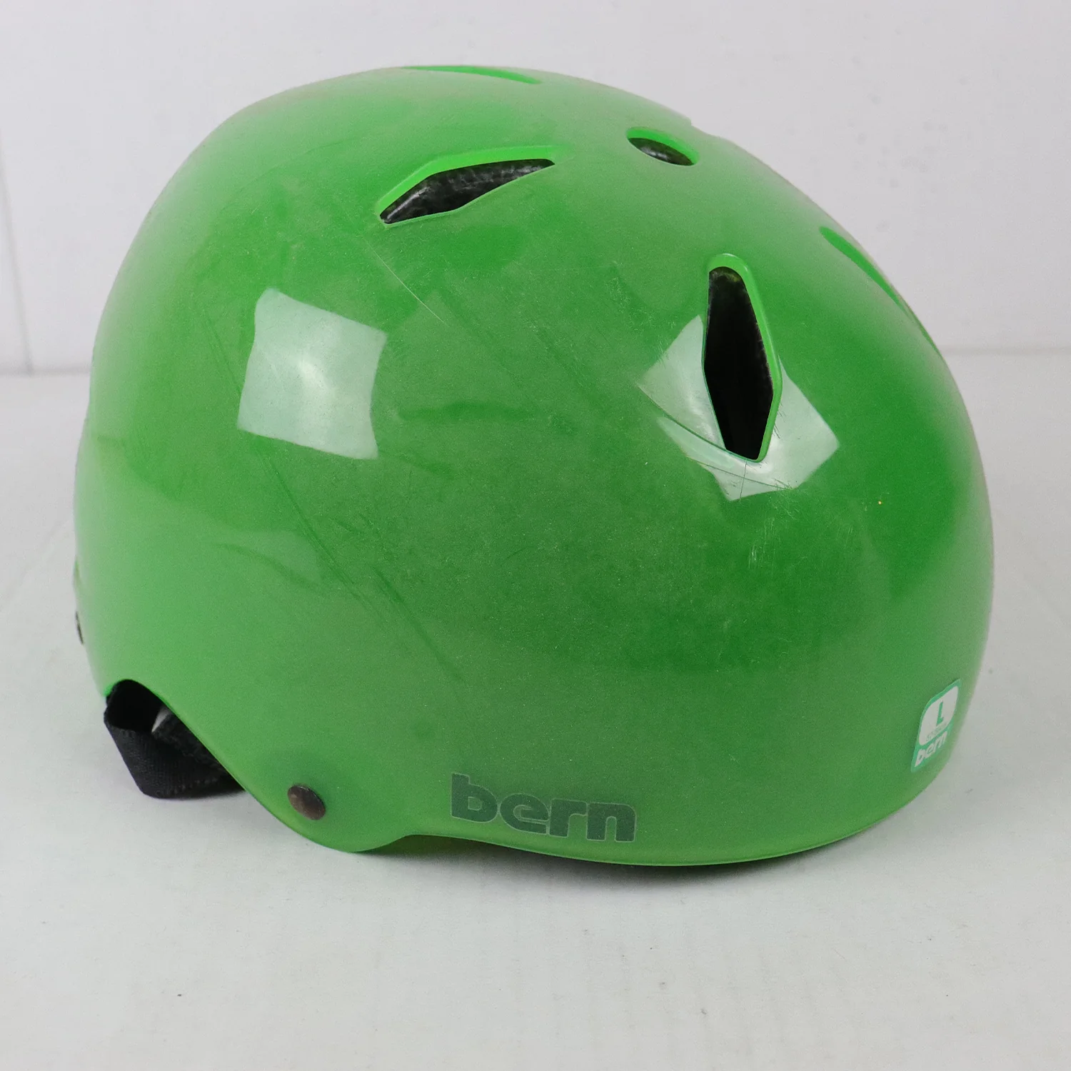 Out of Box Bern Helmet Diablo Clear Green Size L