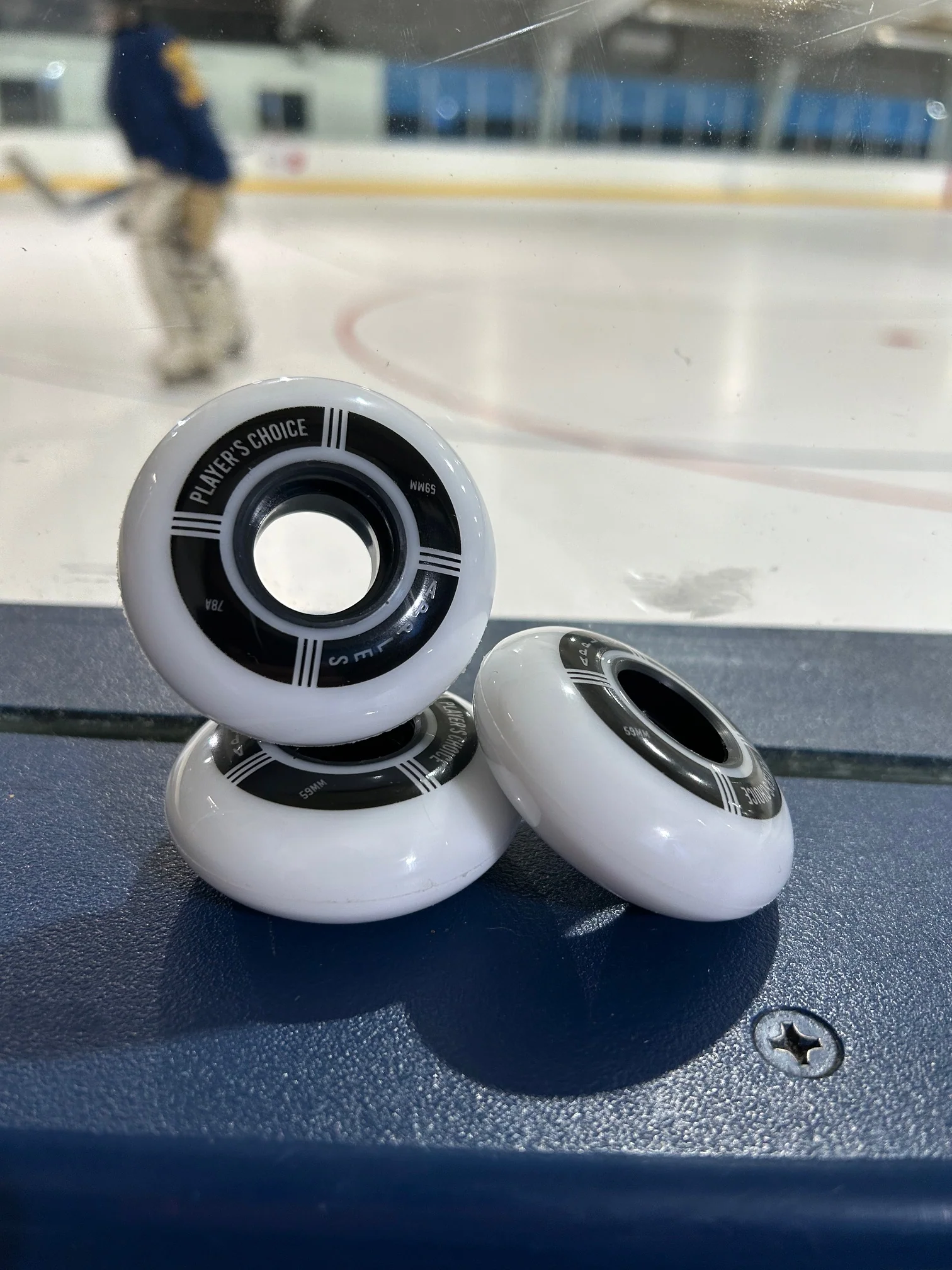Player's Choice Indoor Roller Hockey Goalie Wheels 10-Pack - 59mm Extra Soft 74A (6) + Medium 78A (4) Concept - Image 3