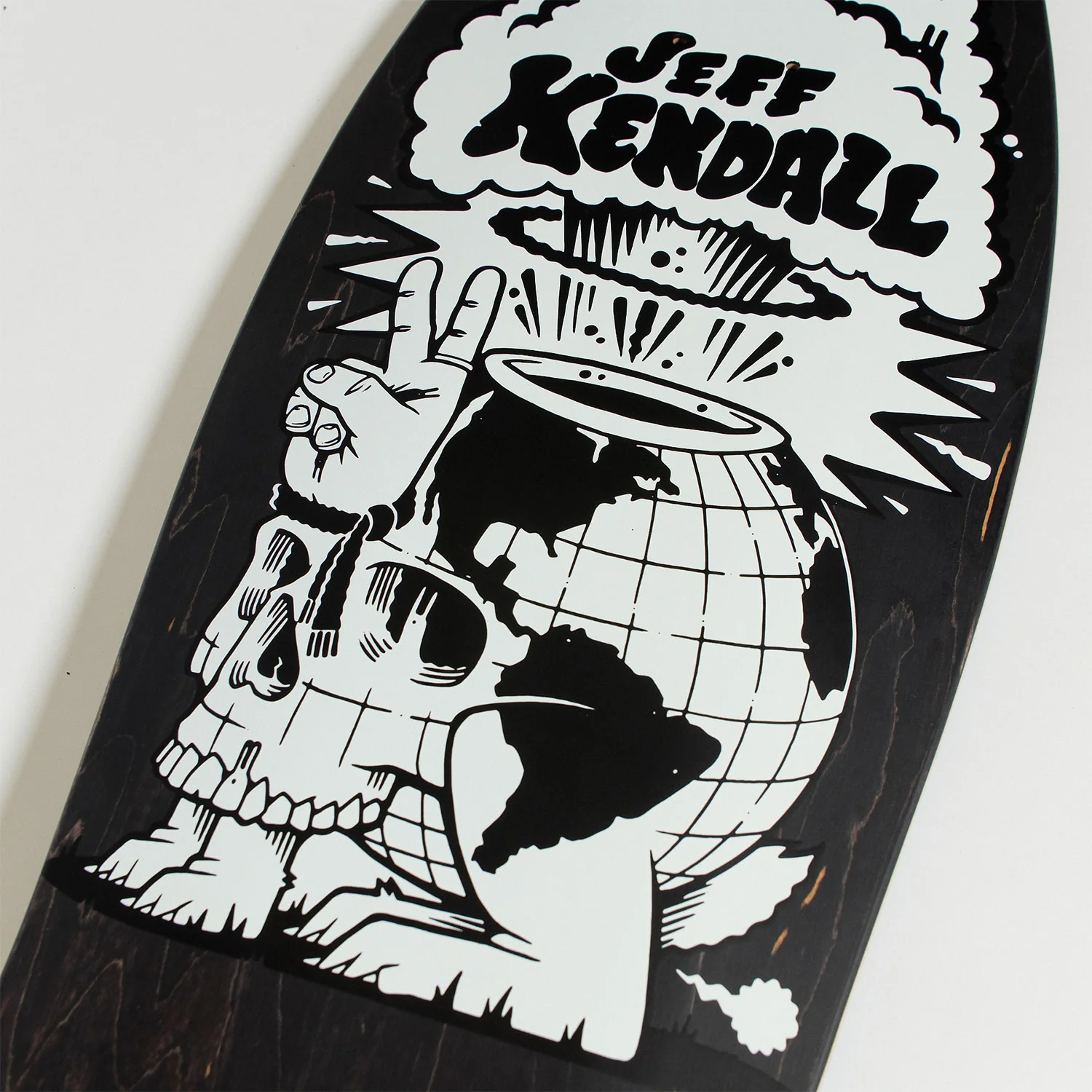Santa Cruz Skateboard Deck Kendall Friend of the World Reissue 10.0" x 29.7" - Image 3