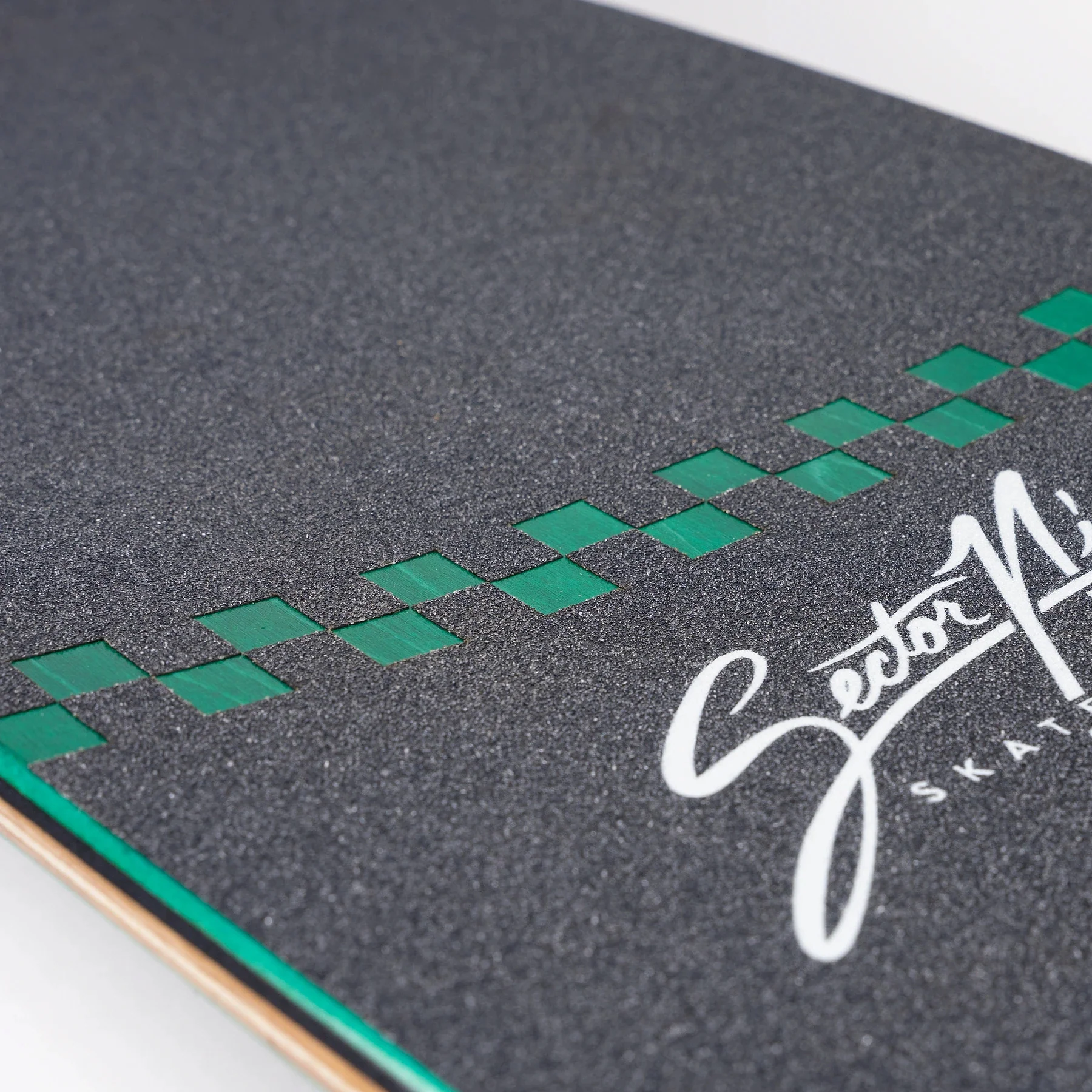 Sector 9 Cruiser Mosaic Fat Wave 9.8" x 30" - Image 4