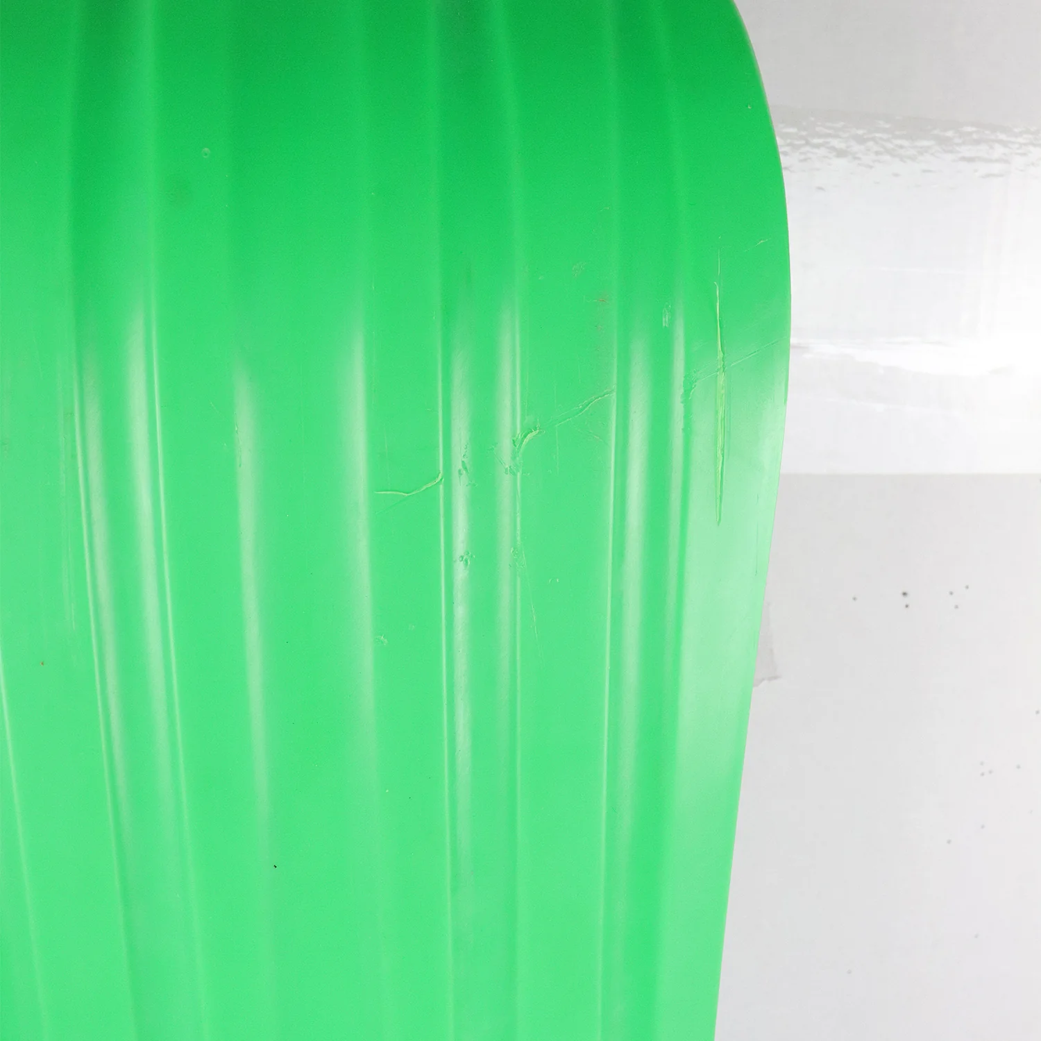 Used Krown Snowskate 9" x 32" Carve Green - Image 3