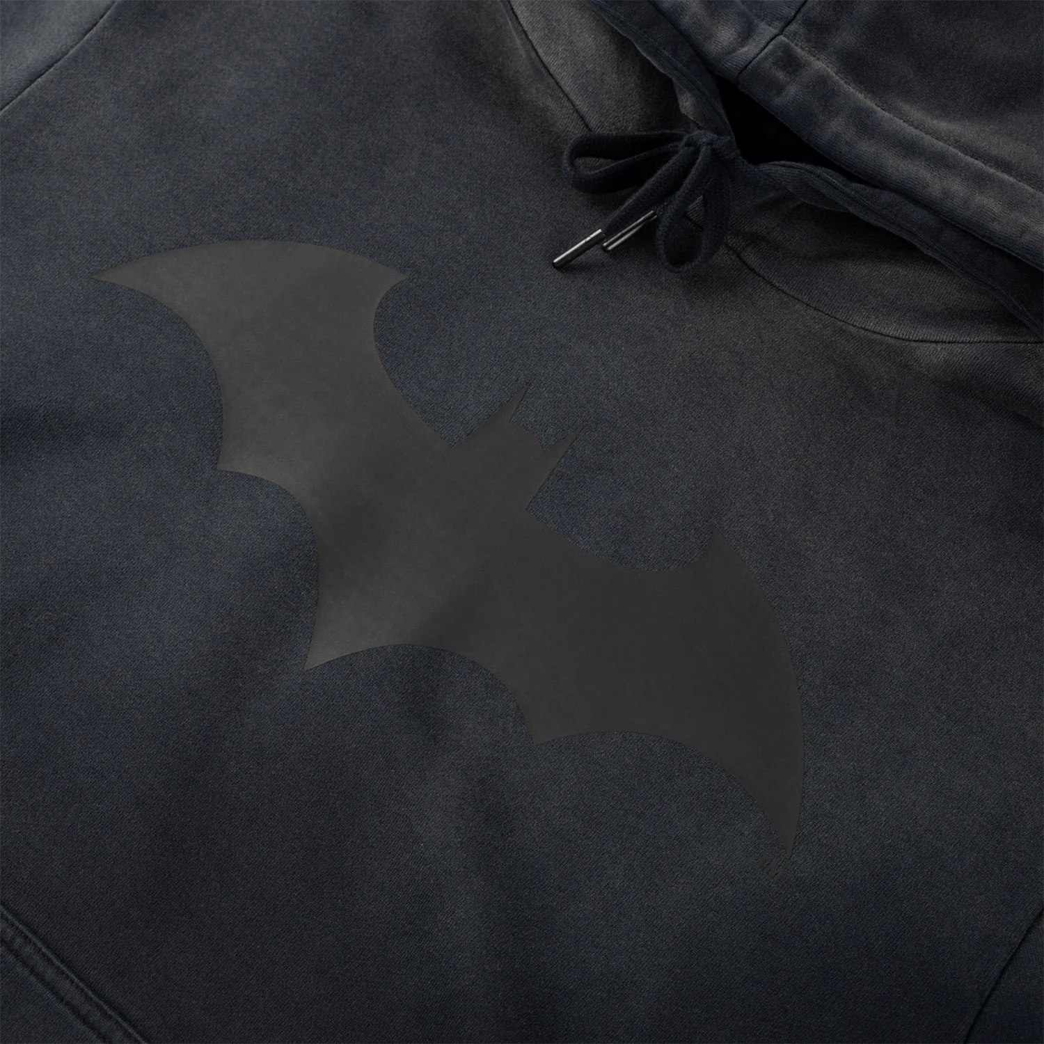 Welcome x Batman Skateboard Sweatshirt Bat Logo Sun-Fade Hoodie Black - Image 4